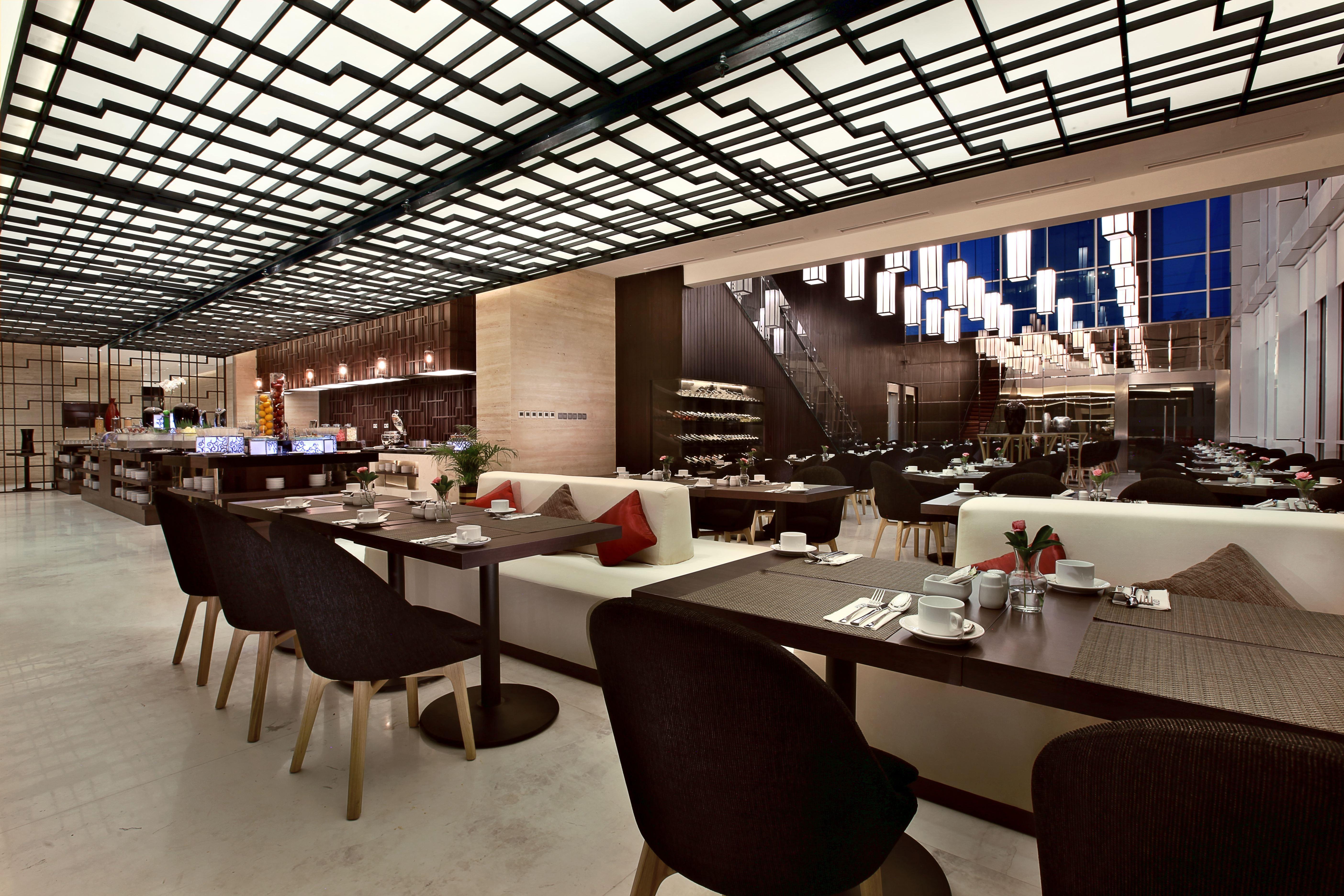 Aston Priority Simatupang Hotel And Conference Center Jakarta Eksteriør bilde
