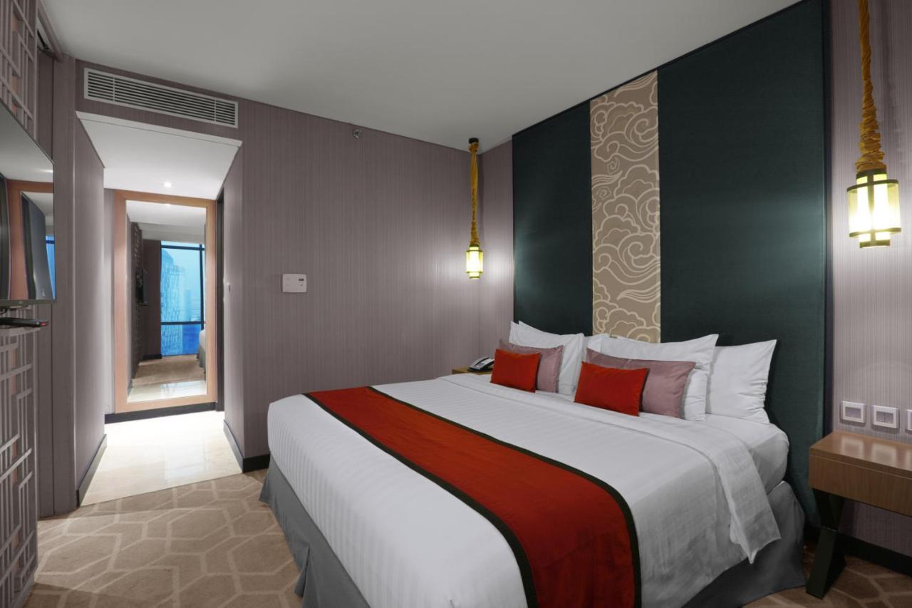 Aston Priority Simatupang Hotel And Conference Center Jakarta Eksteriør bilde