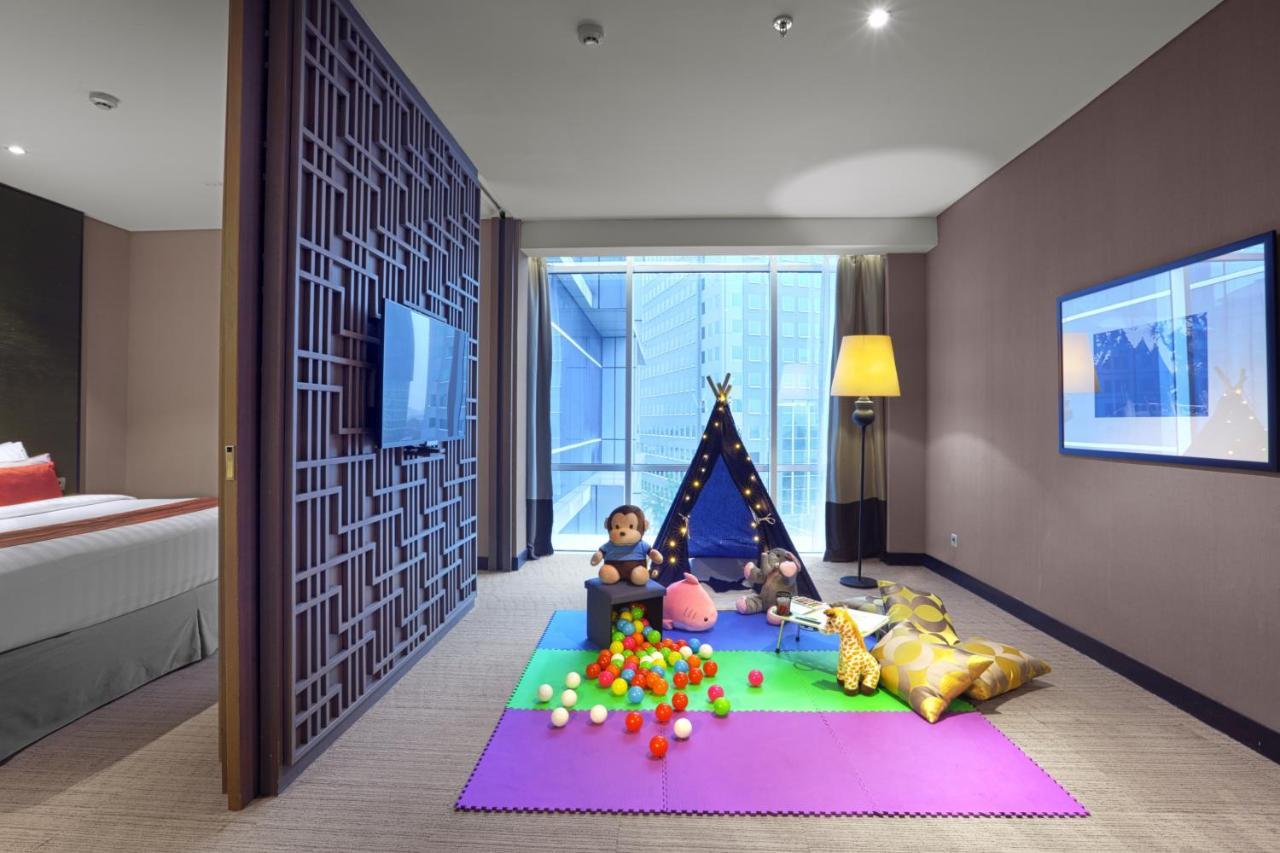 Aston Priority Simatupang Hotel And Conference Center Jakarta Eksteriør bilde