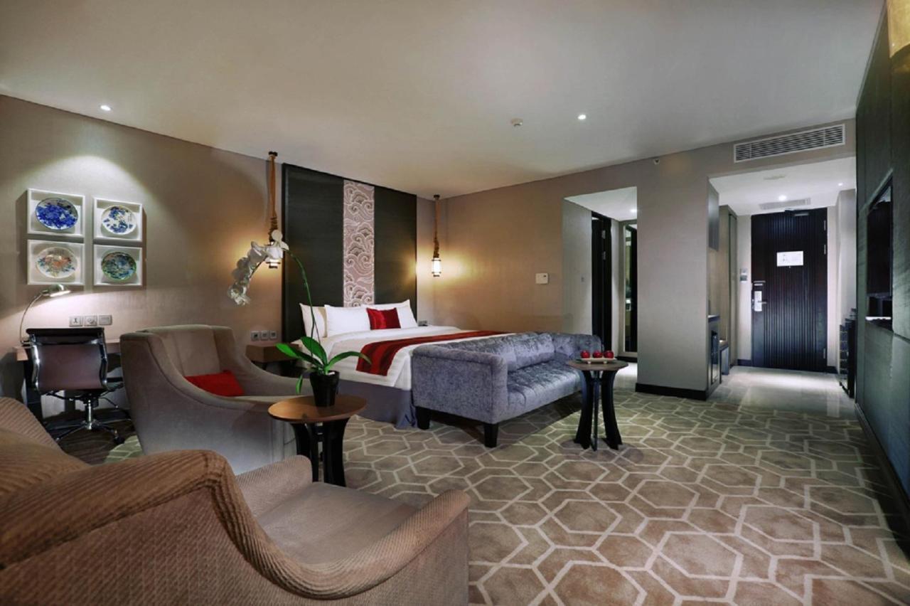 Aston Priority Simatupang Hotel And Conference Center Jakarta Eksteriør bilde