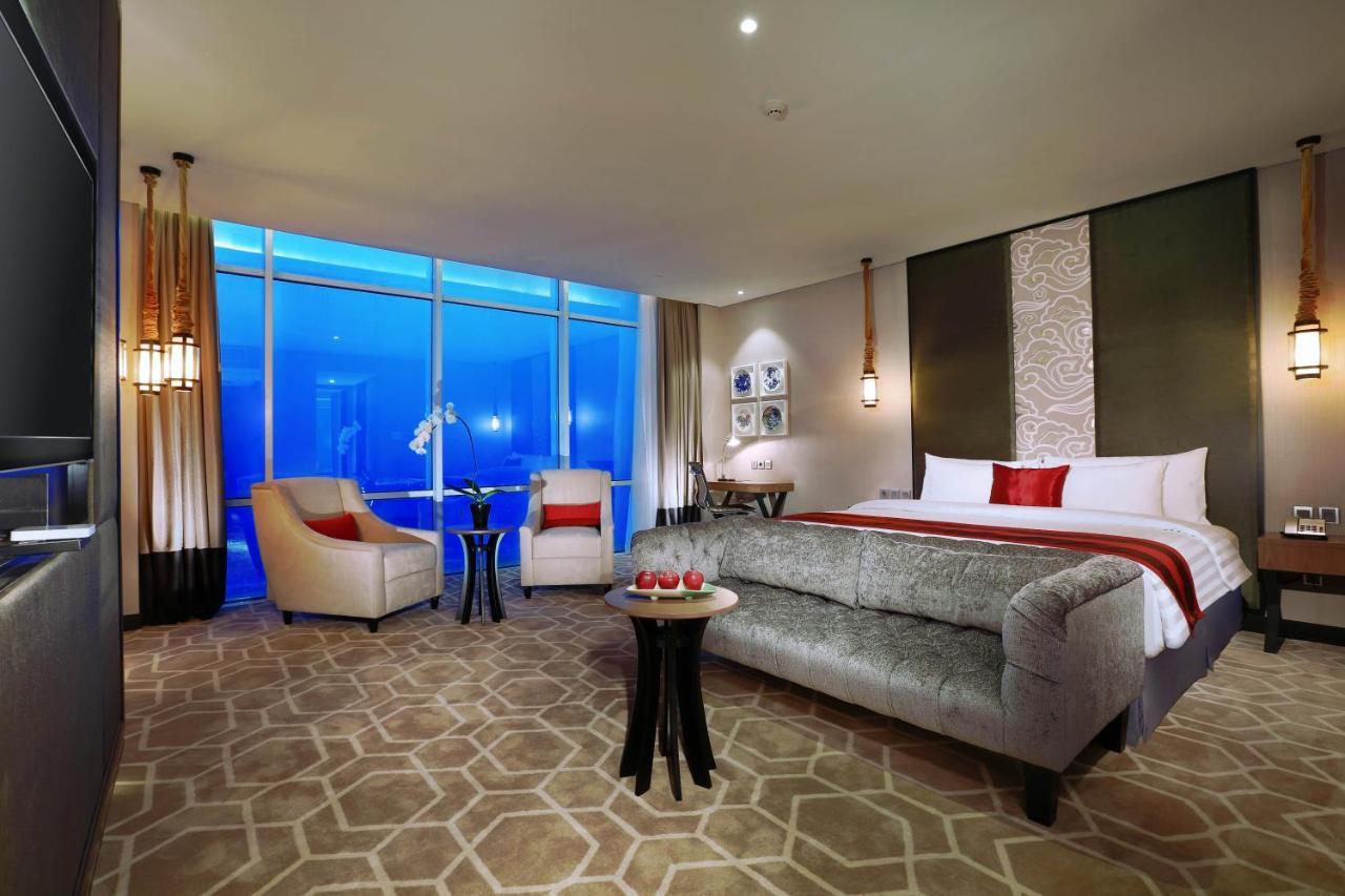 Aston Priority Simatupang Hotel And Conference Center Jakarta Eksteriør bilde