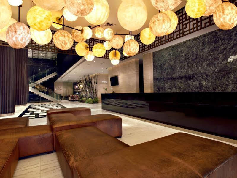 Aston Priority Simatupang Hotel And Conference Center Jakarta Eksteriør bilde