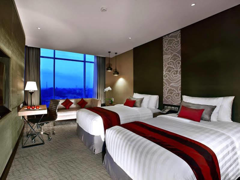 Aston Priority Simatupang Hotel And Conference Center Jakarta Eksteriør bilde