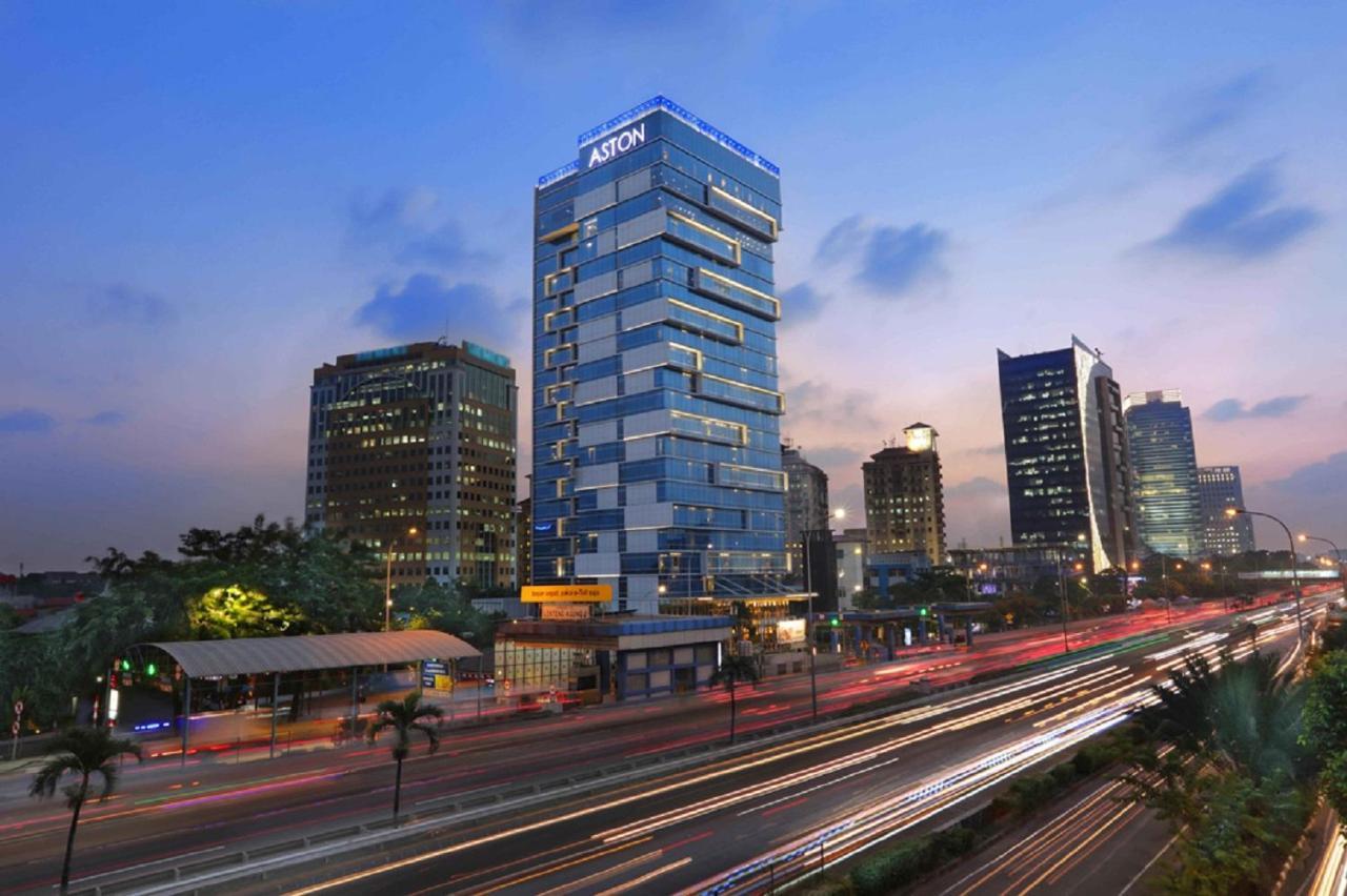 Aston Priority Simatupang Hotel And Conference Center Jakarta Eksteriør bilde